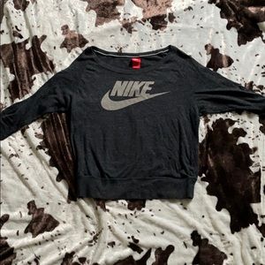 Nike 3/4 sleeve shirt
